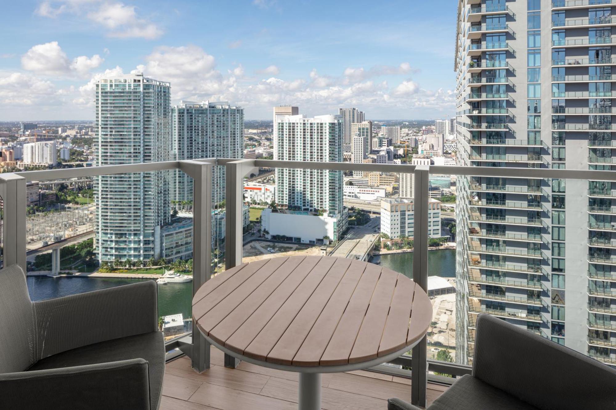 East Miami Hotel Buitenkant foto
